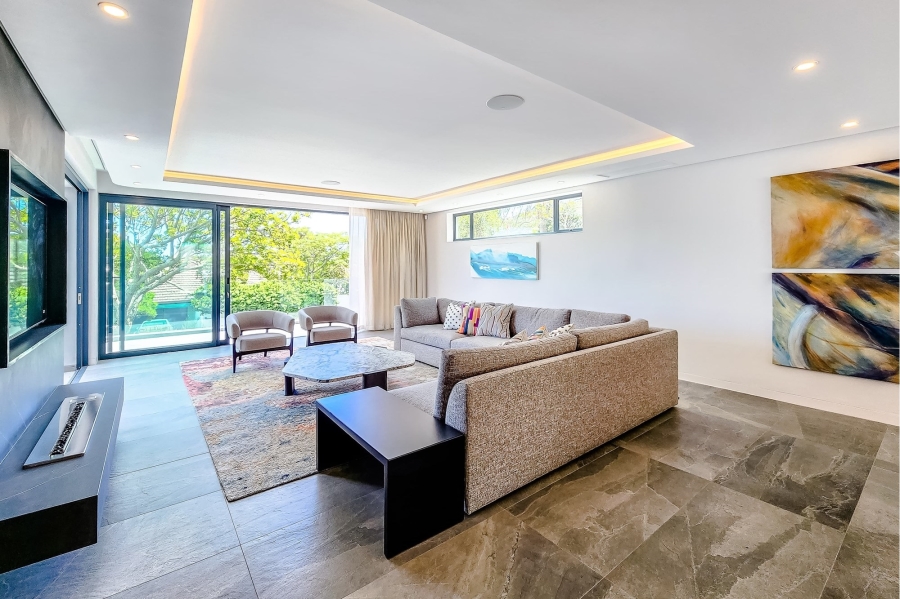 6 Bedroom Property for Sale in Camps Bay Western Cape